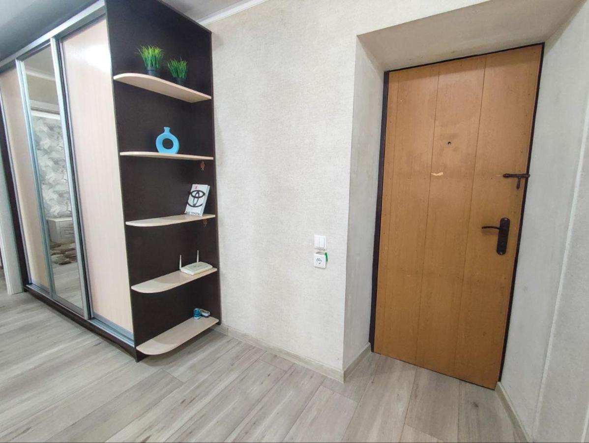 2-Х Комнатная Квартира В Центре На Ул.Бородина 107 Kostanay Exterior photo